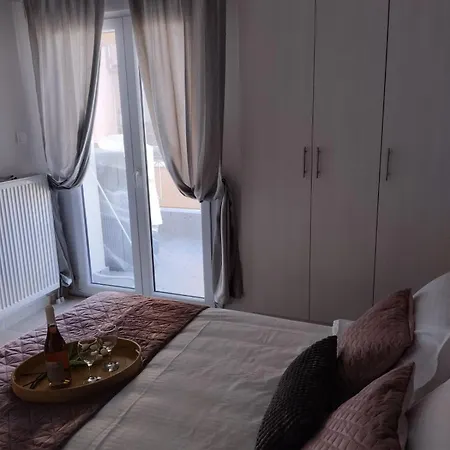 Summer Time Daire Néoi Epivátai