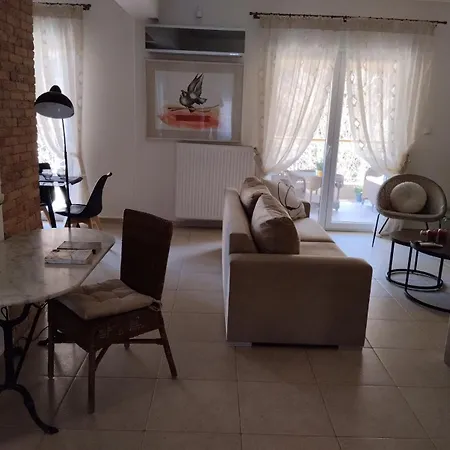 Apartmán Summer Time Néoi Epivátai